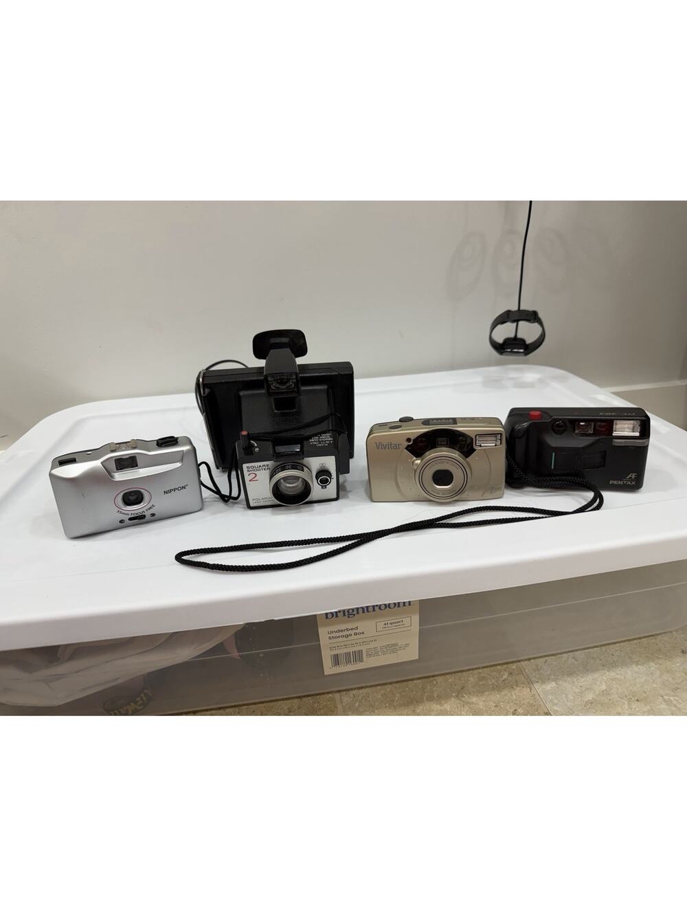 Lot Of cameras Pentax PC-303, Polaroid Square shooter 2, Vivitar PC3105, Nippon